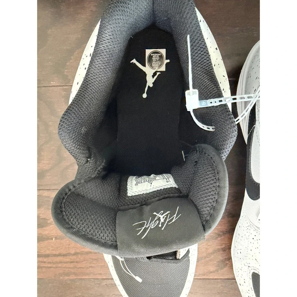 Jordan Stadium 90 Football Cleats White Black Speckled HQ0210-100 Mens 11